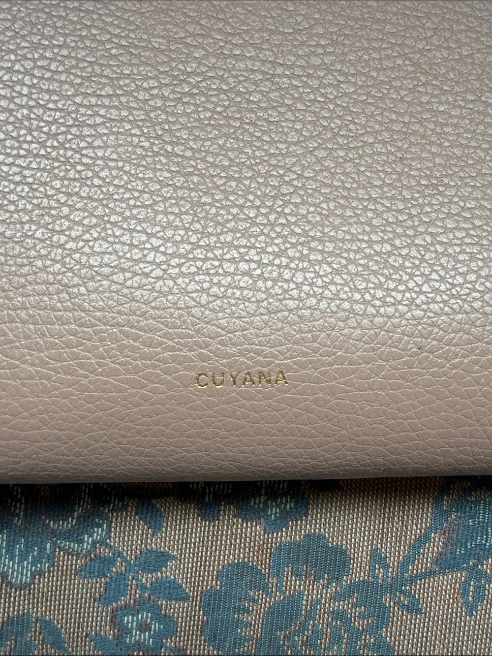 Cuyana Leather Laptop Case 13” in Blush Pink